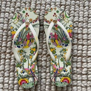 Tory Burch ivory flip flops